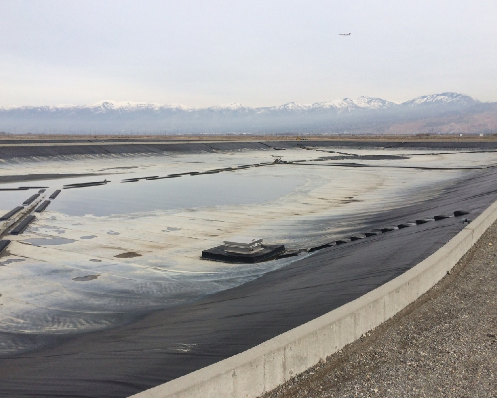 猶他州鹽湖城機場-除冰液存儲池